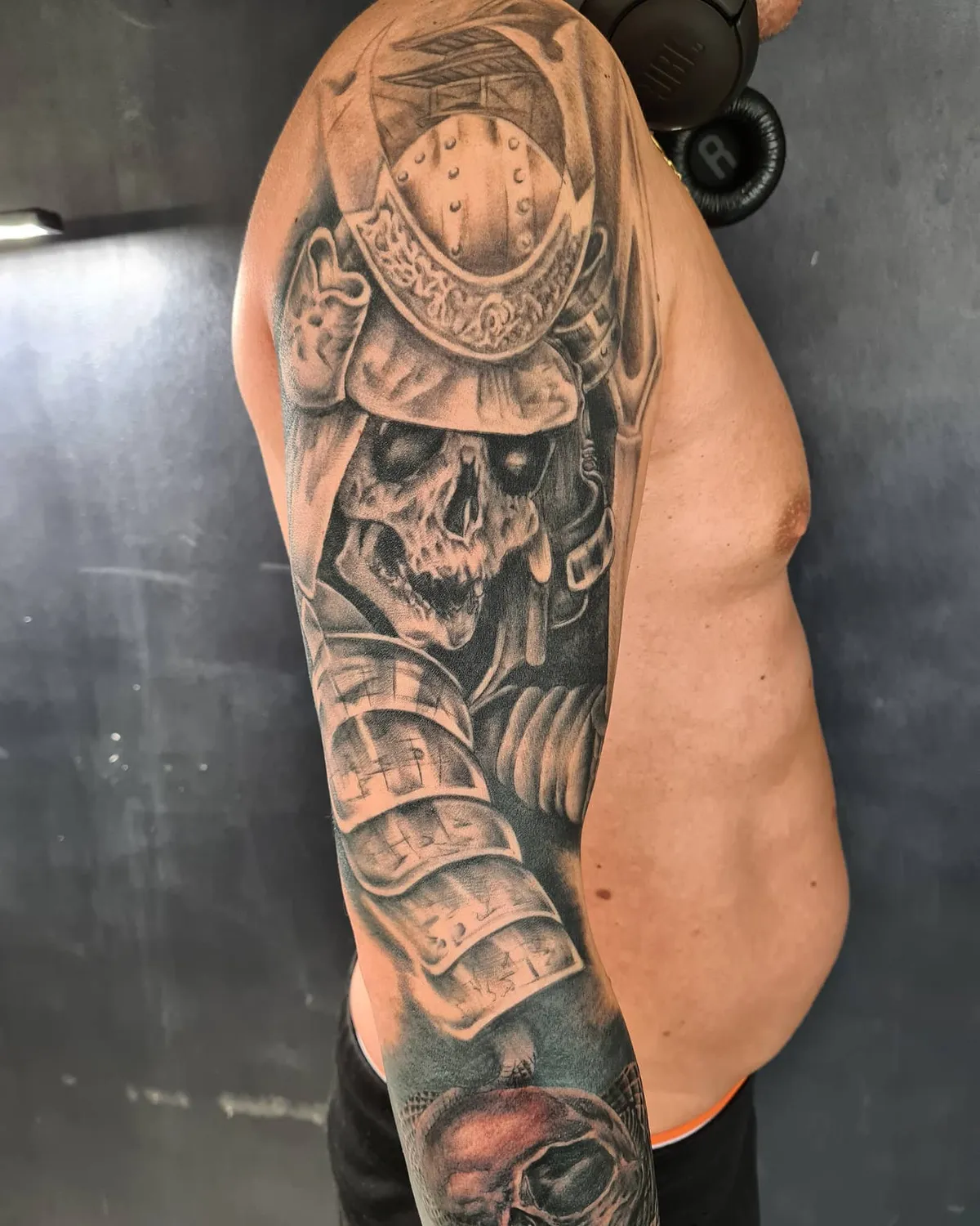 tatoueur minimaliste cesson sevigne