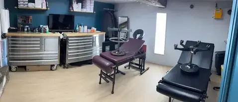 tatoueur minimaliste à Saint-Grégoire - image 2