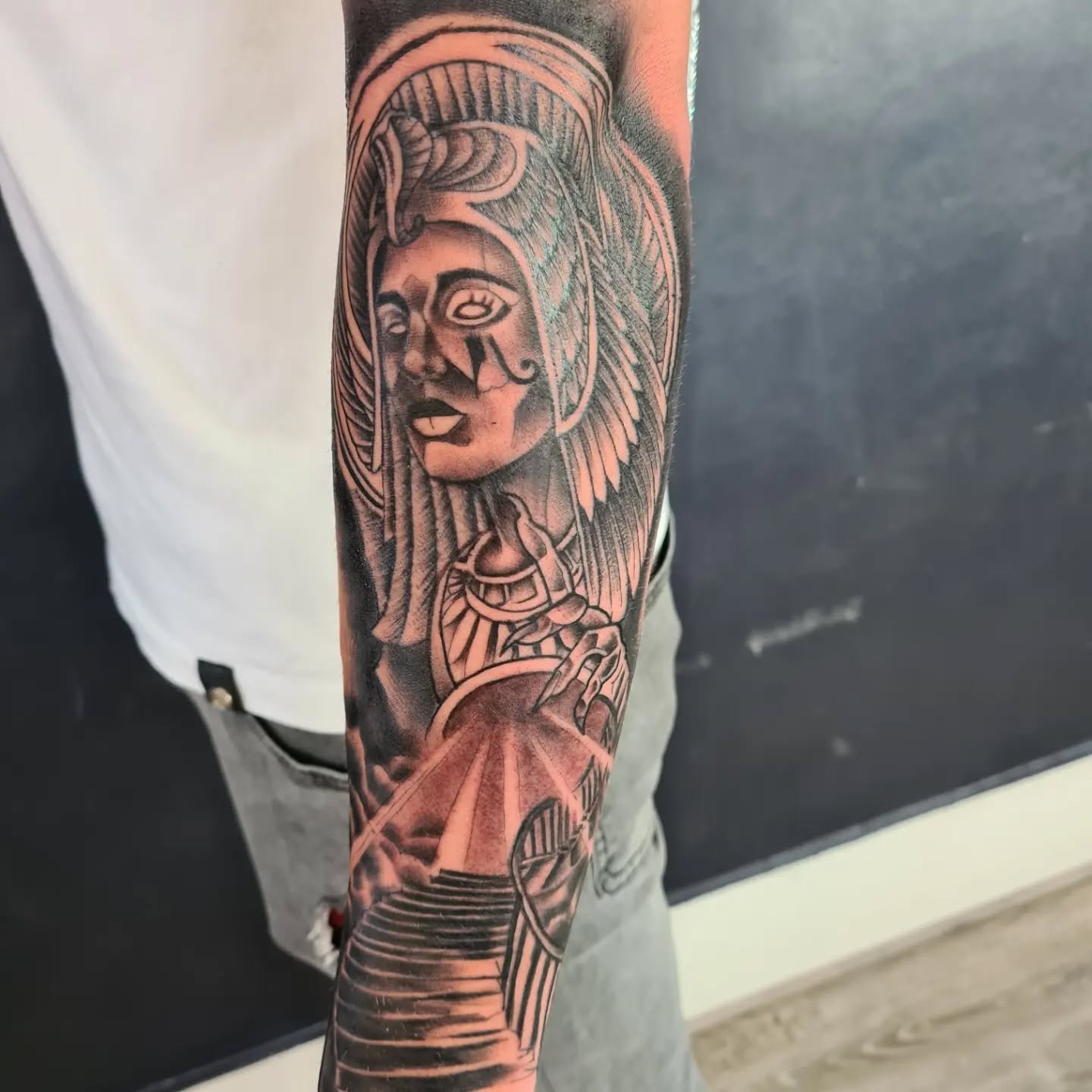 tatoueur realiste montgermont