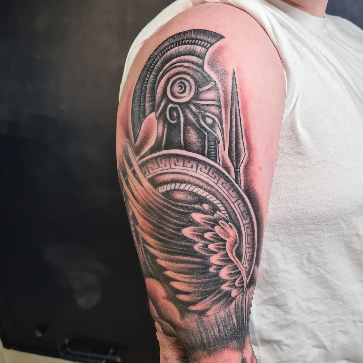 tatoueur realiste saint jacques de la lande